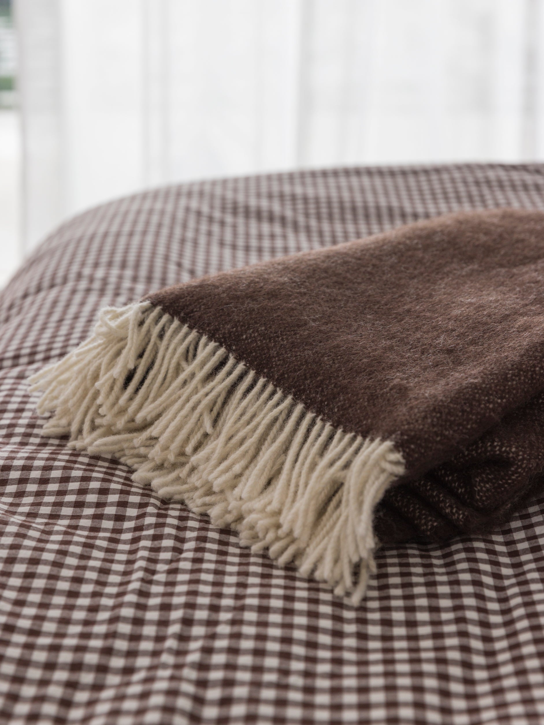 Wool Throw Cocoa / 51.18" x 70.86"