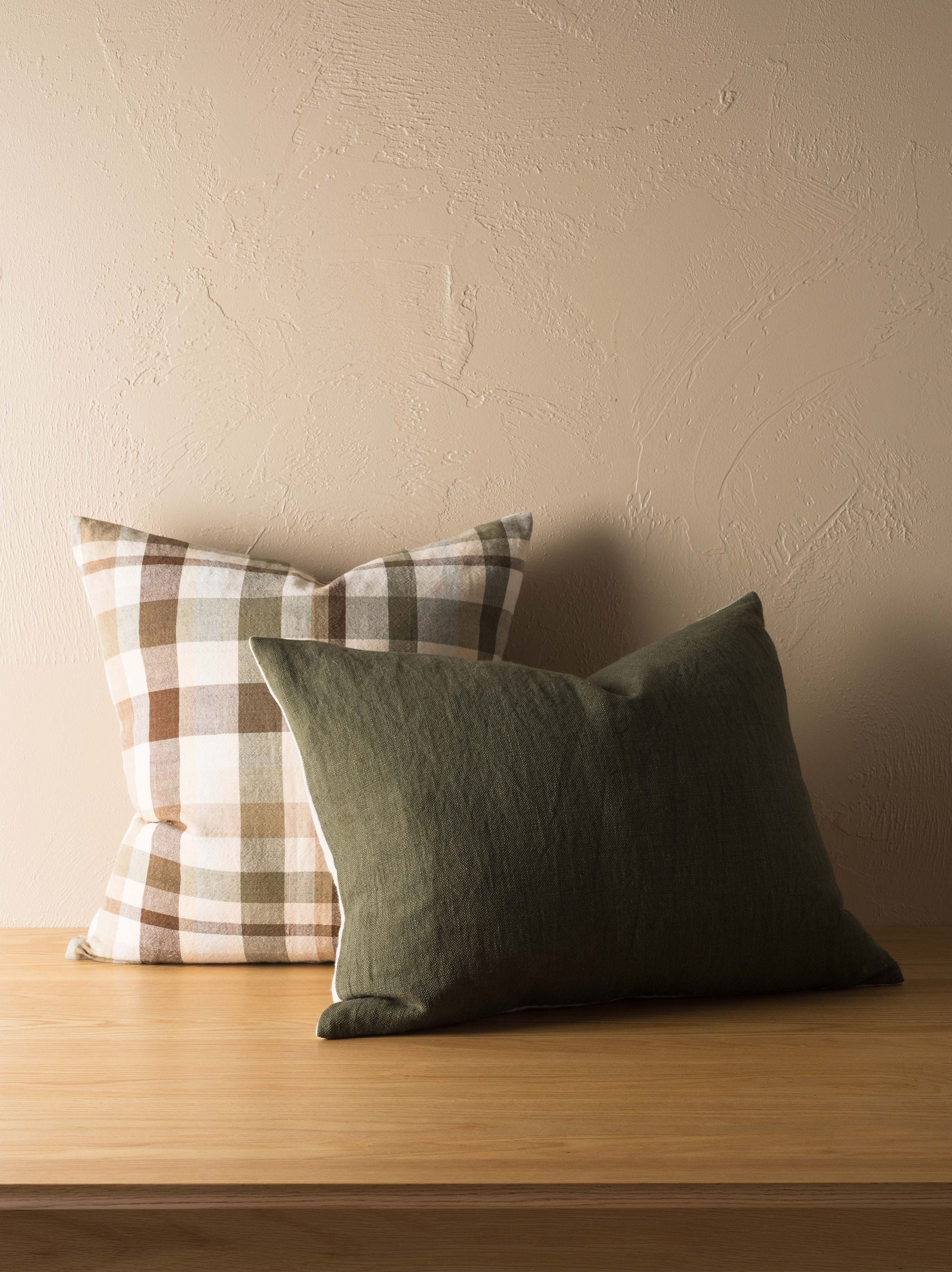 Frankie Woven Cushion Cover Multi / 21.65"L x 21.65"W