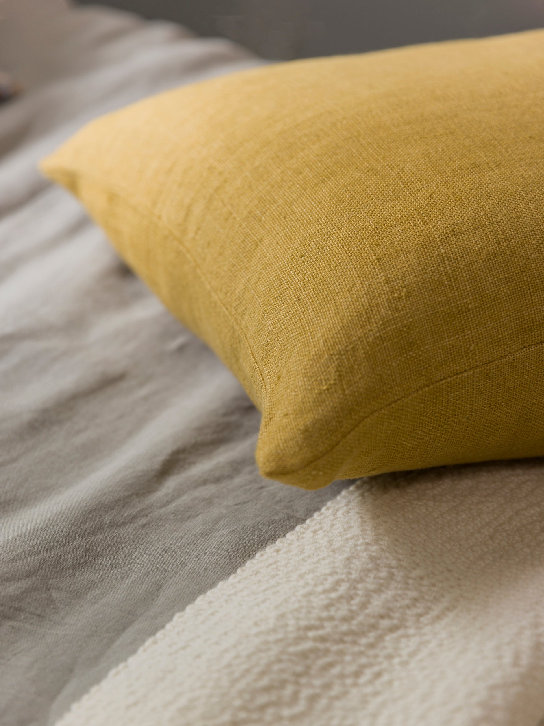 Heavy Linen Cushion Cover Dijon / 21.65" x 21.65"