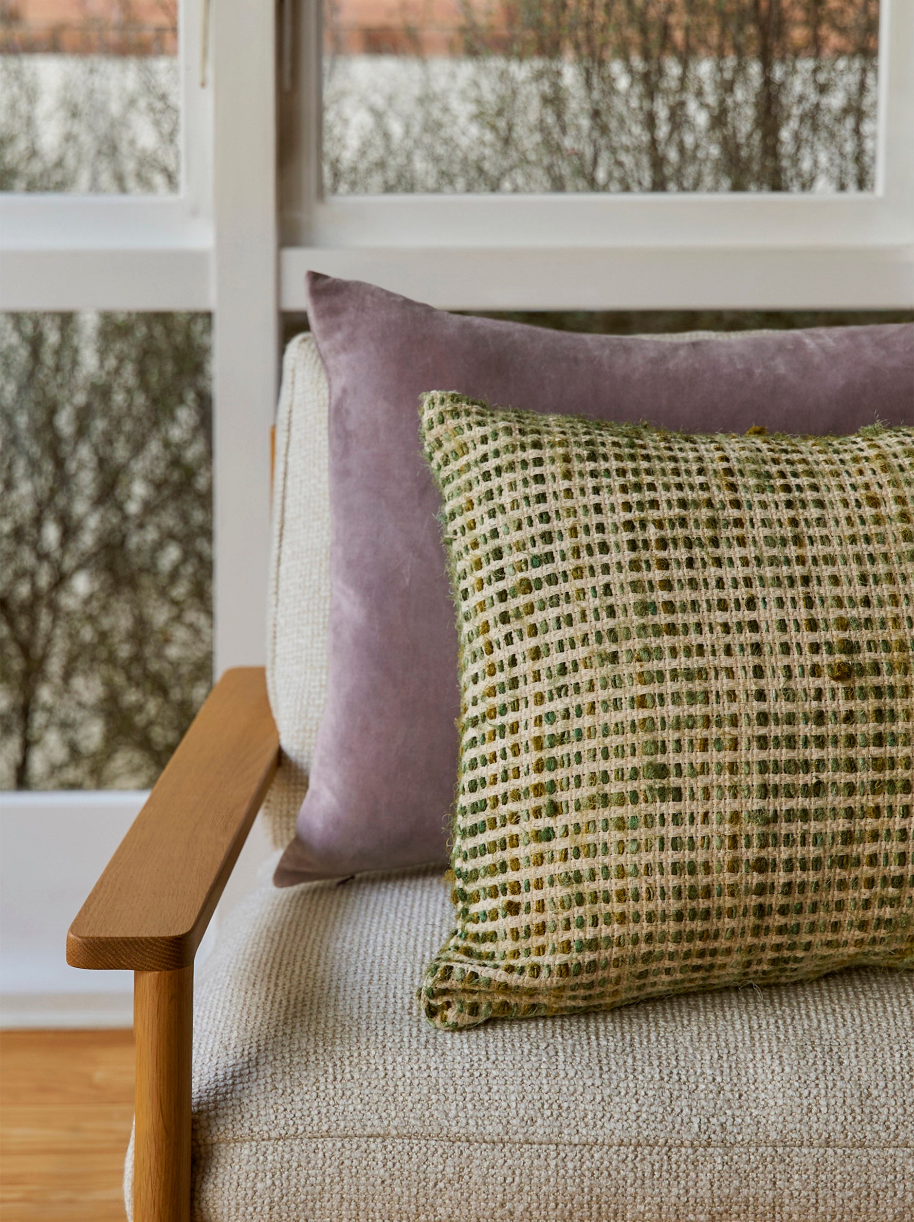 Valerie Woven Cushion Cover Kale/Multi / 21.65"L x 17.71"W