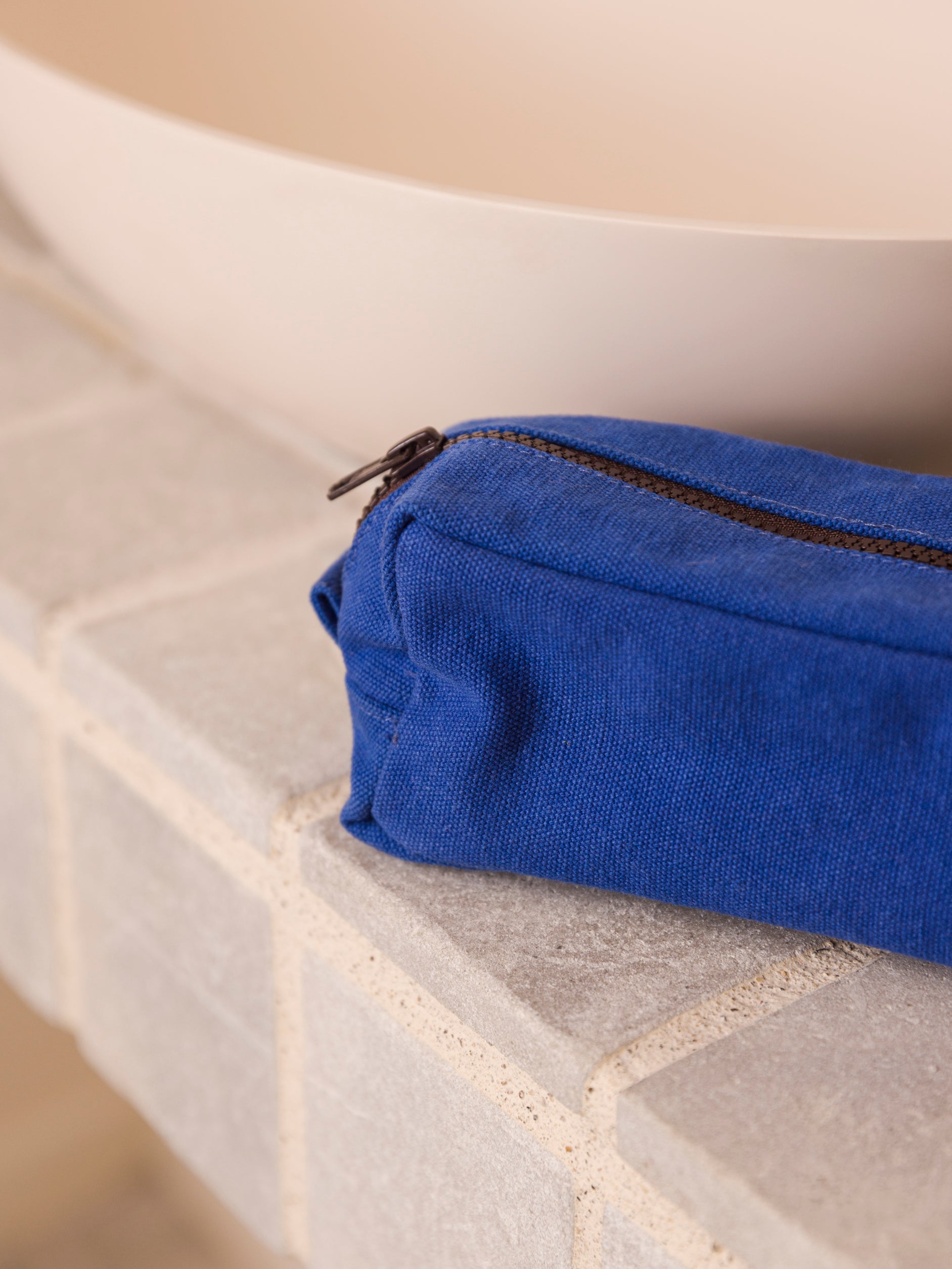 Marlo Contrast Wash Bag Aegean/Rye / Small