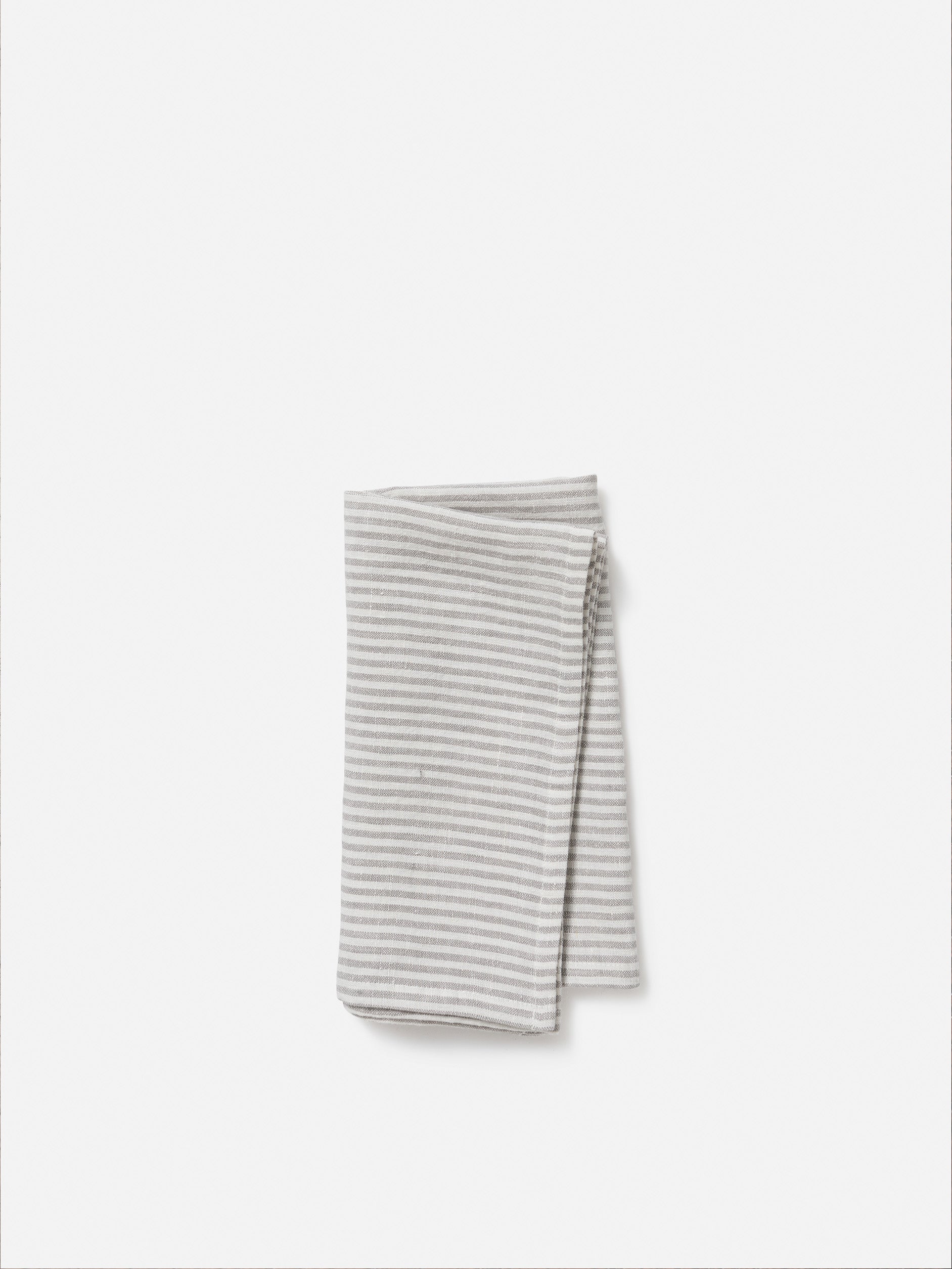 Pinstripe Linen Tablecloth Pepper/Chalk / 61.02"L x 106.29"W