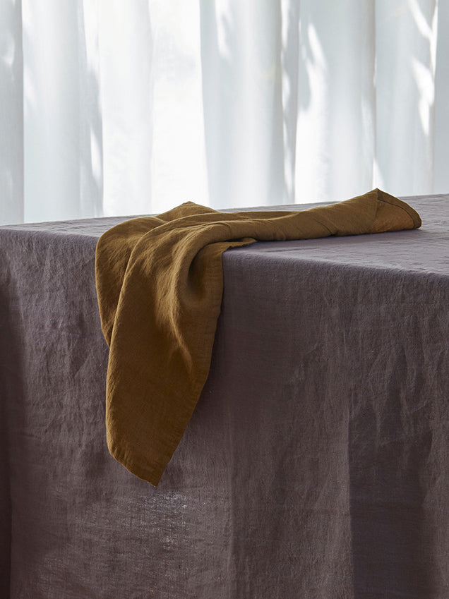 Ochre Linen Napkin Ochre / 17.71"L x 17.71"W