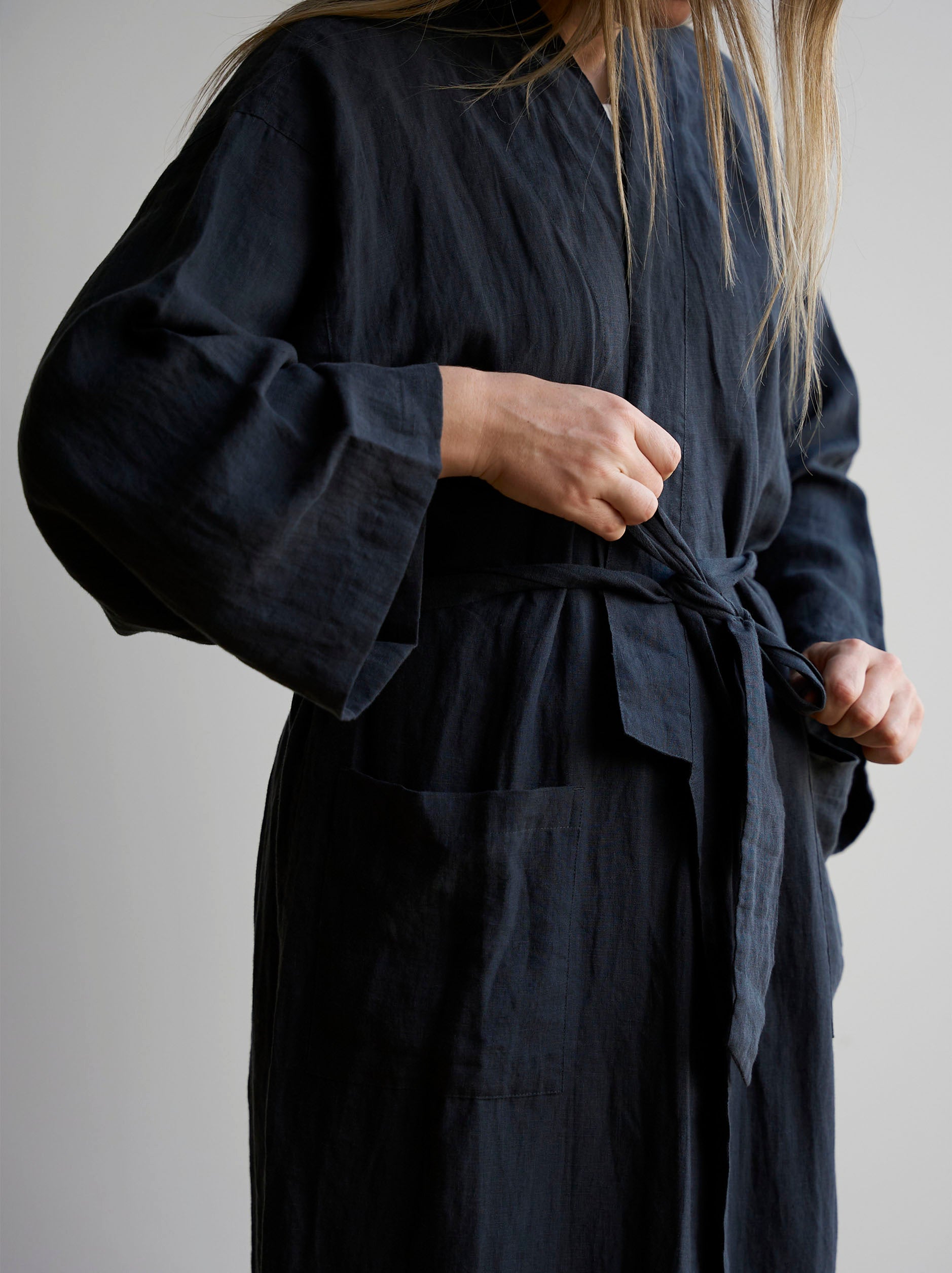 Blue Black Womens Linen Robe Blue Black / Large