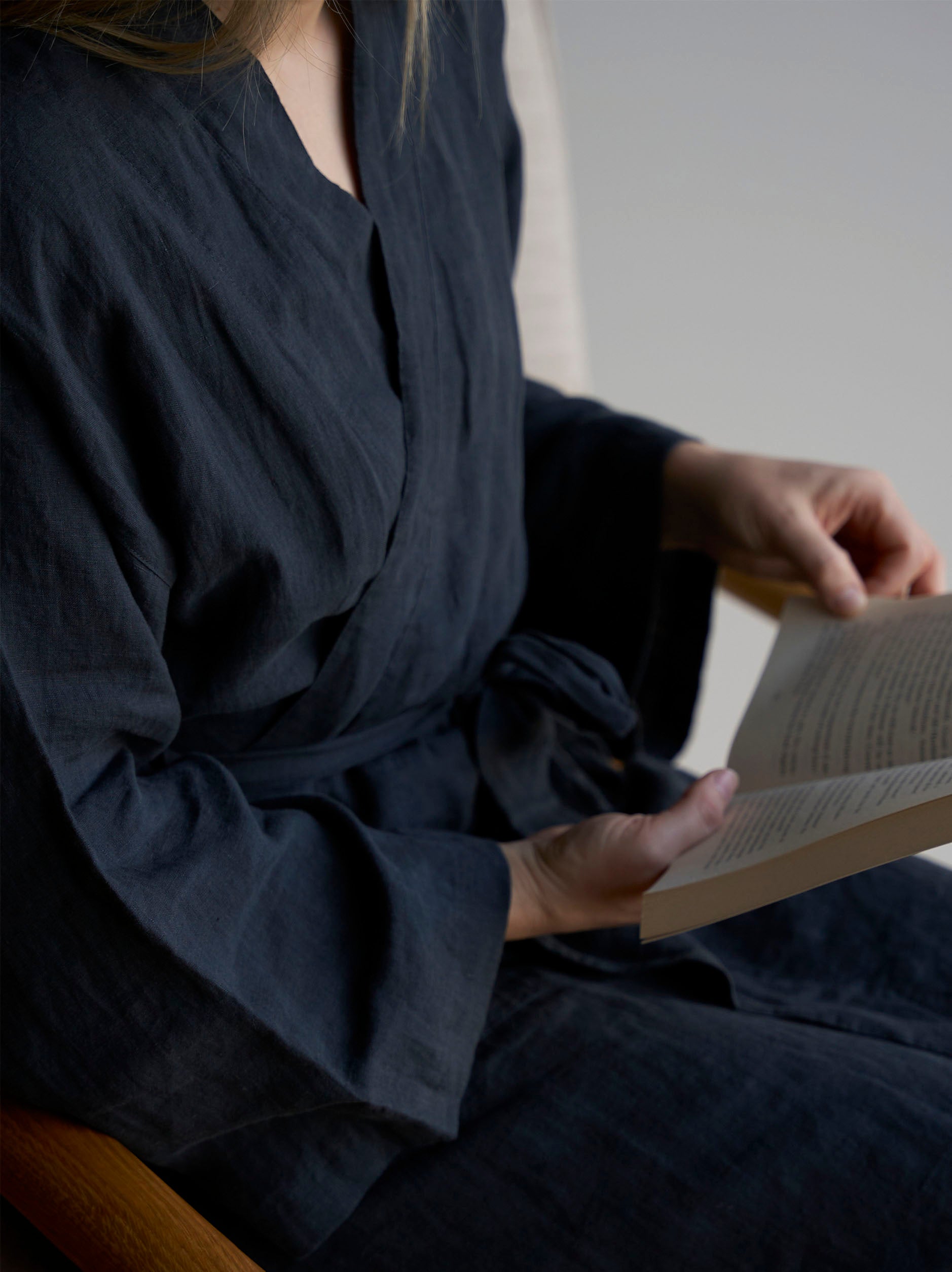 Blue Black Womens Linen Robe Blue Black / Large