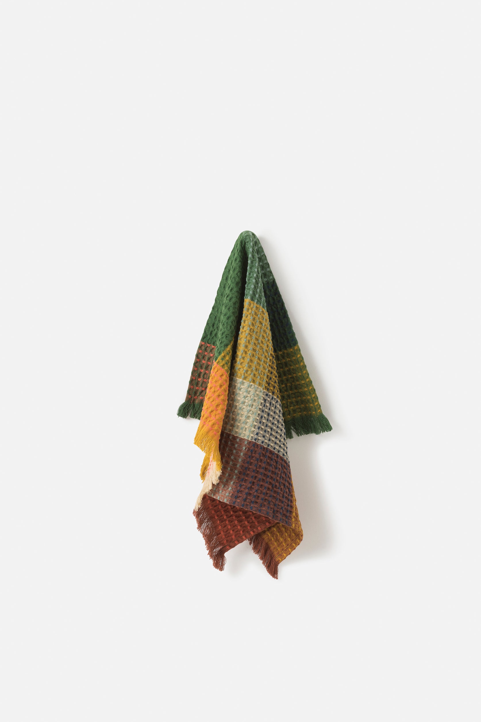 Cabin Hand Towel Spirulina/Multi / 19.68"L x 27.55"W