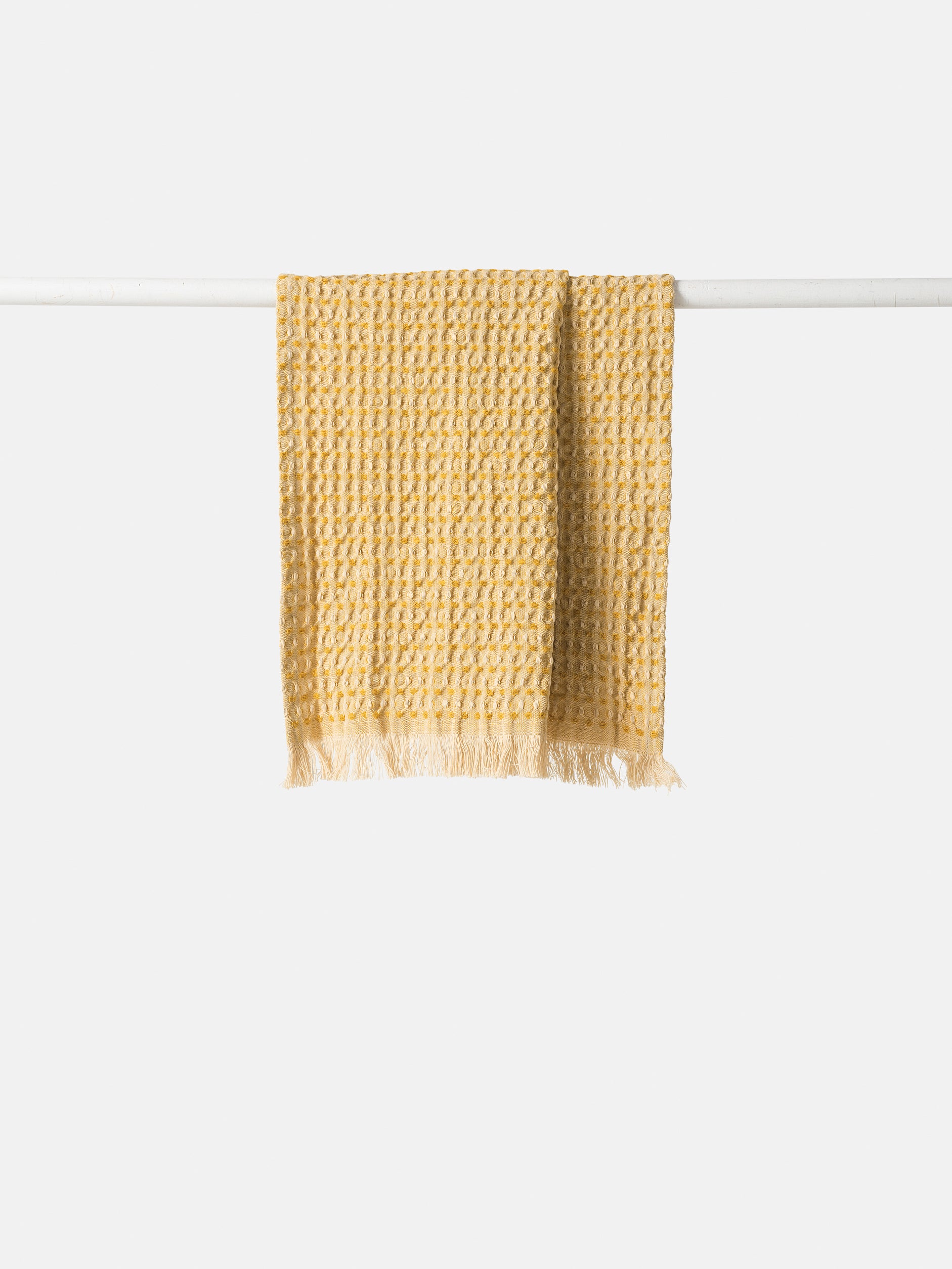 Mae Hand Towel Butternut/Butter / 19.68"L x 27.55"W