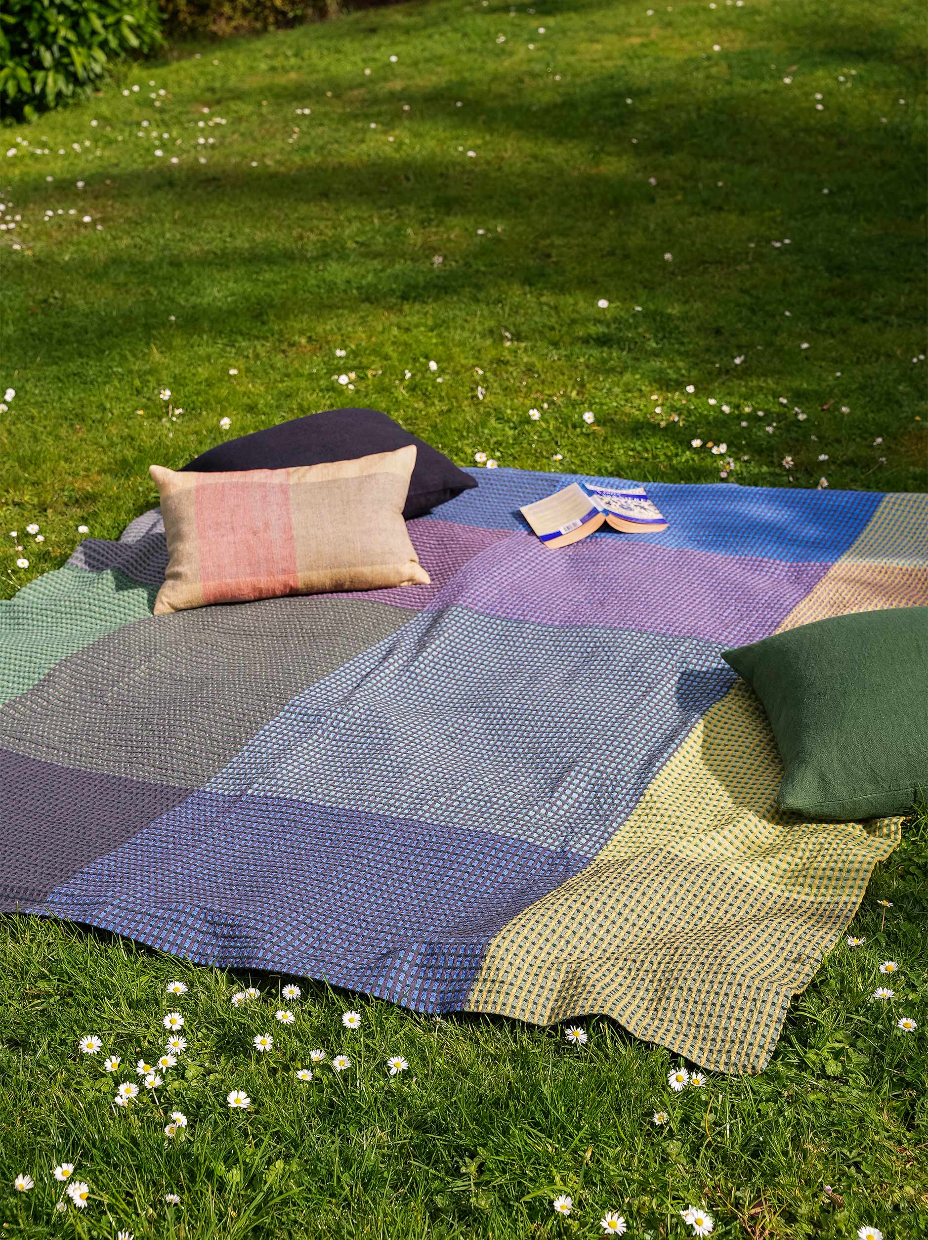 Solis Waffle Picnic Blanket Multi / 70.87"L x 70.87"W
