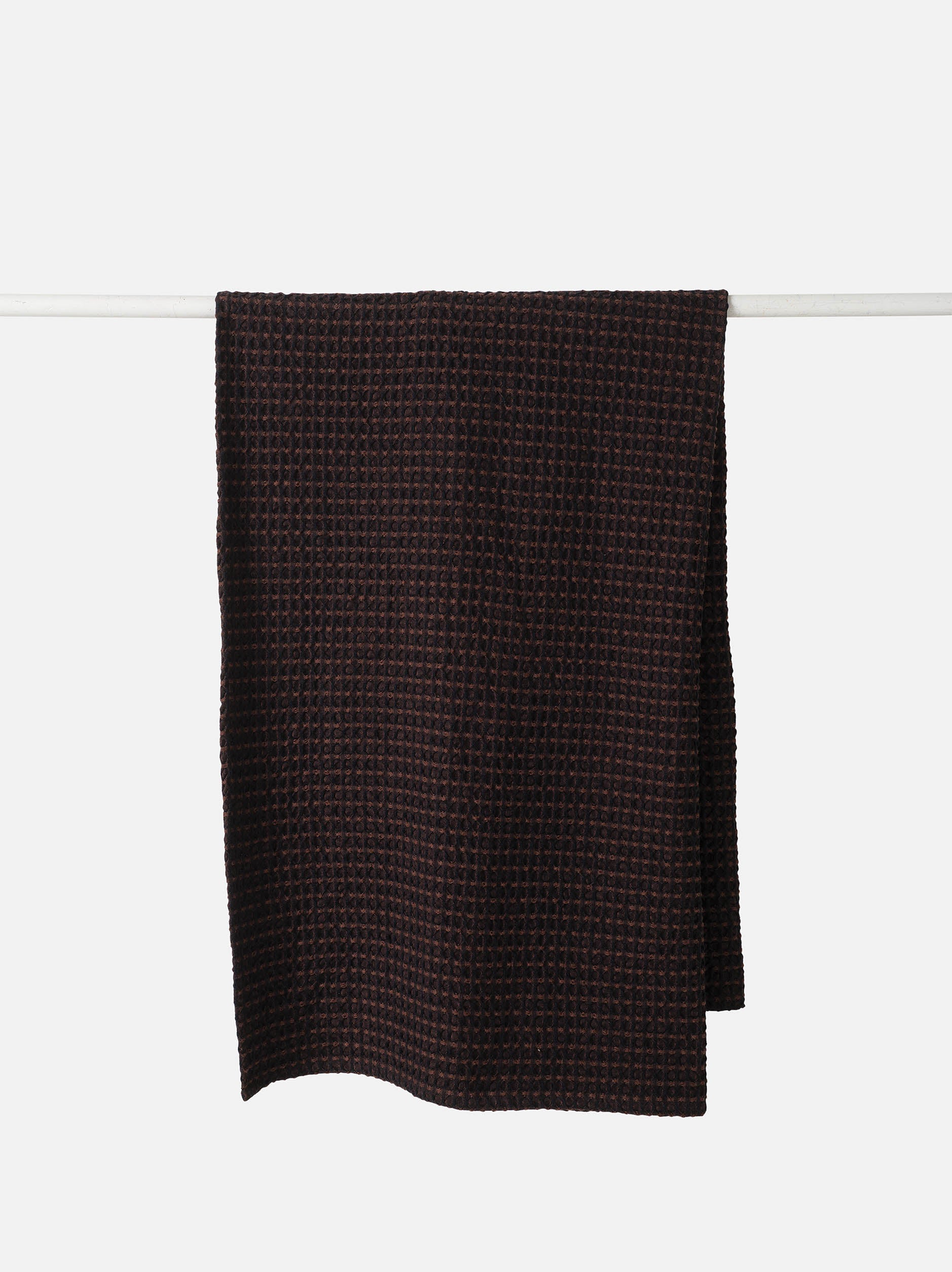 Aalto Bath Towel Range Midnight/Mahogany / Bath Sheet