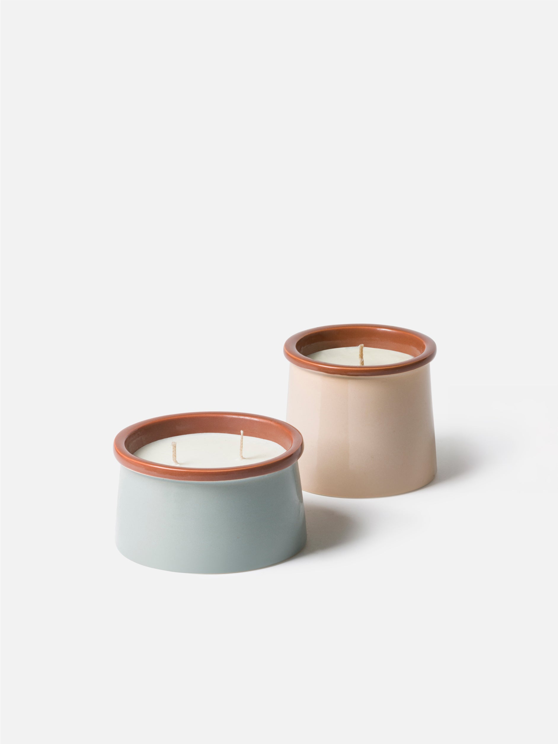 Ana Scented Candle Sandalwood / Short