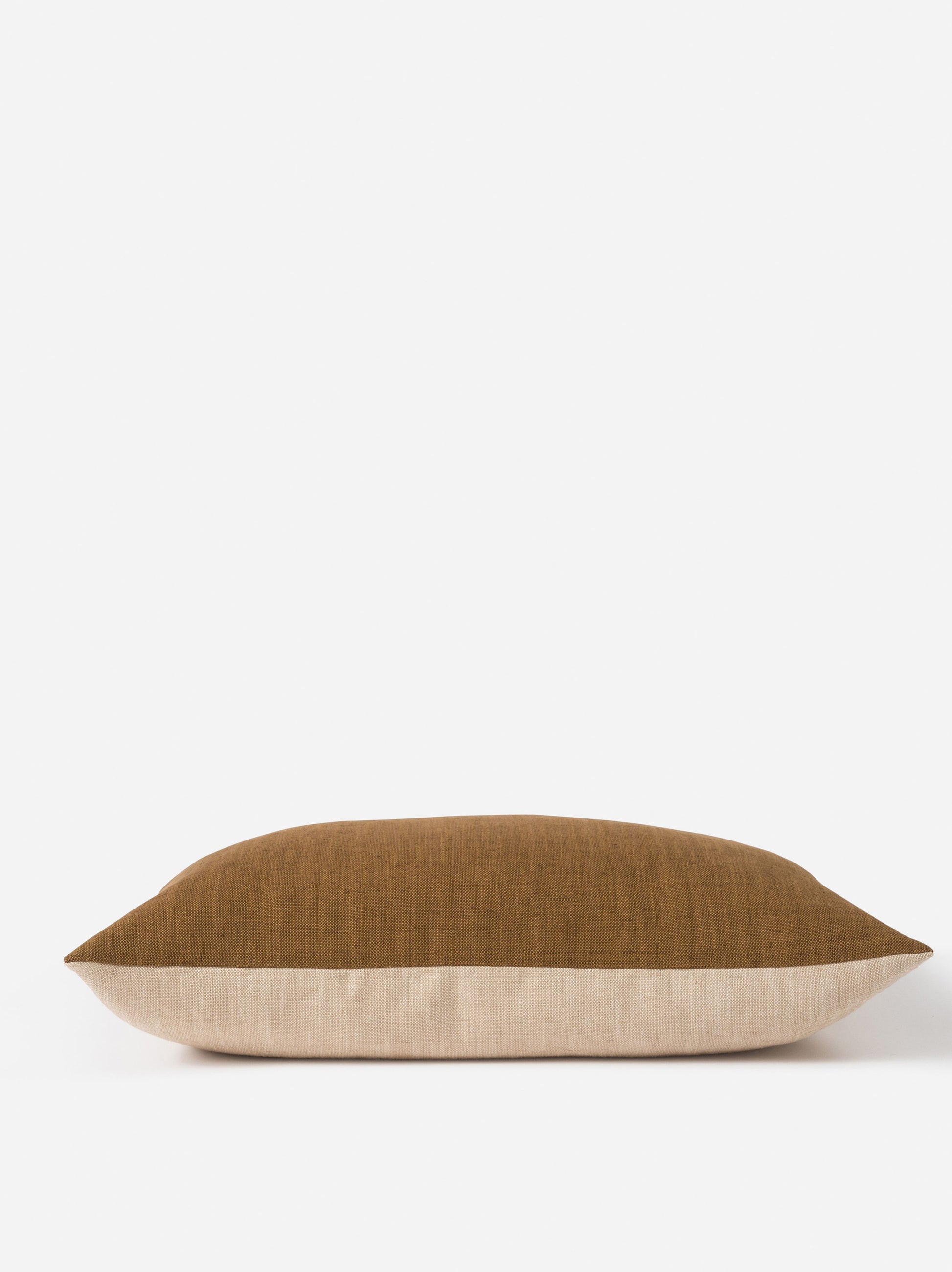 Amano Cushion Cover Bronze/Natural / 25.59"L x 19.68"W