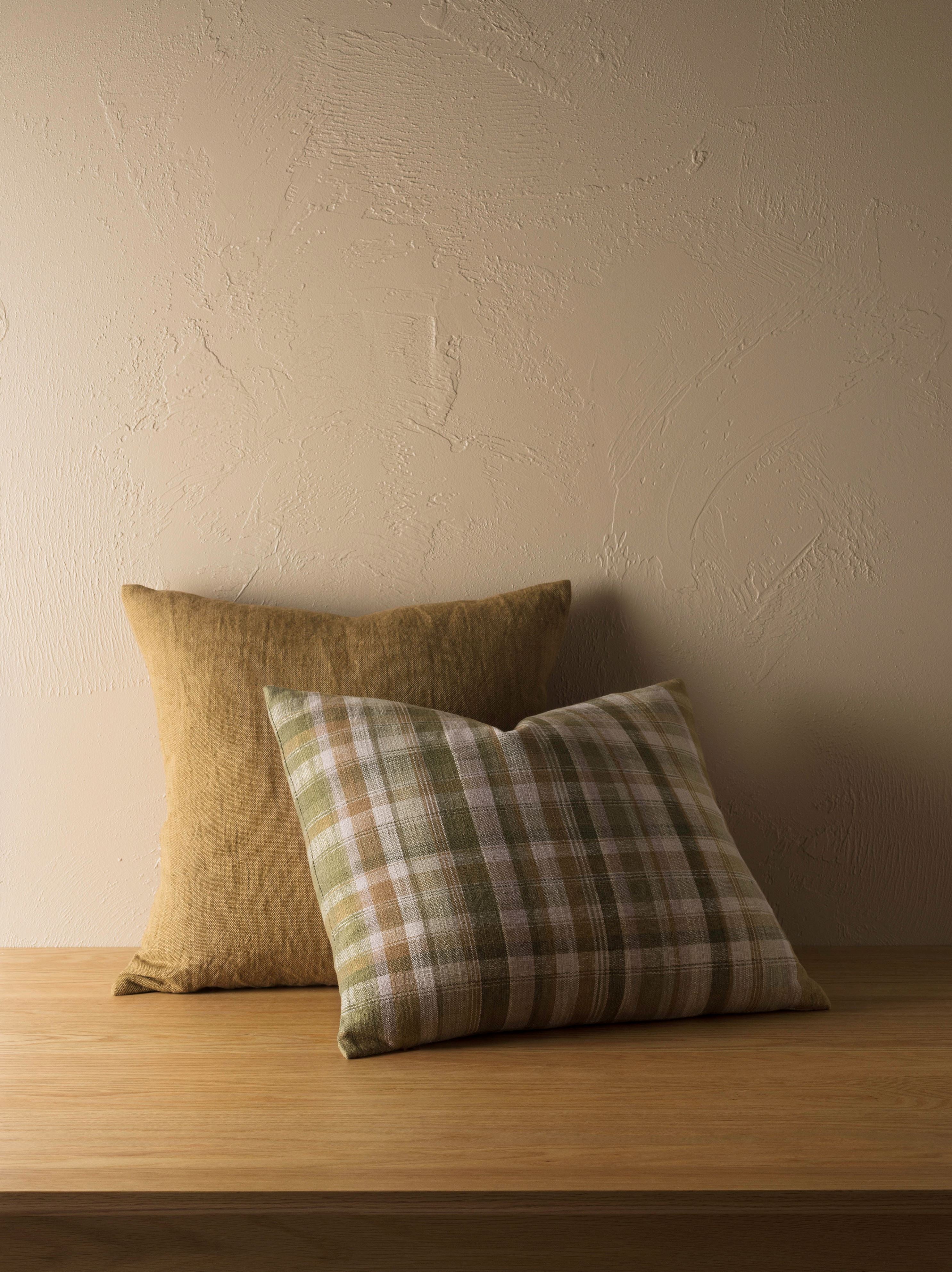 Linen Cotton Cushion Cover Miso / 21.65"L x 21.65"W