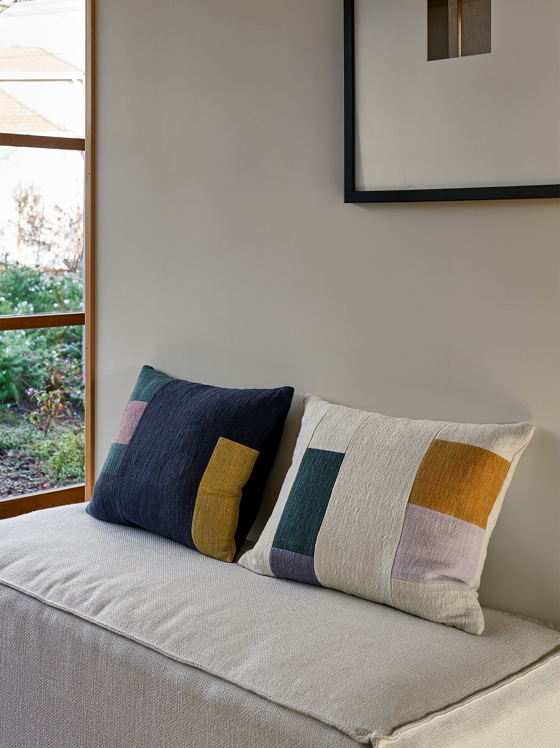 Build Cushion Cover Natural/Multi / 17.71"L x 13.77"W