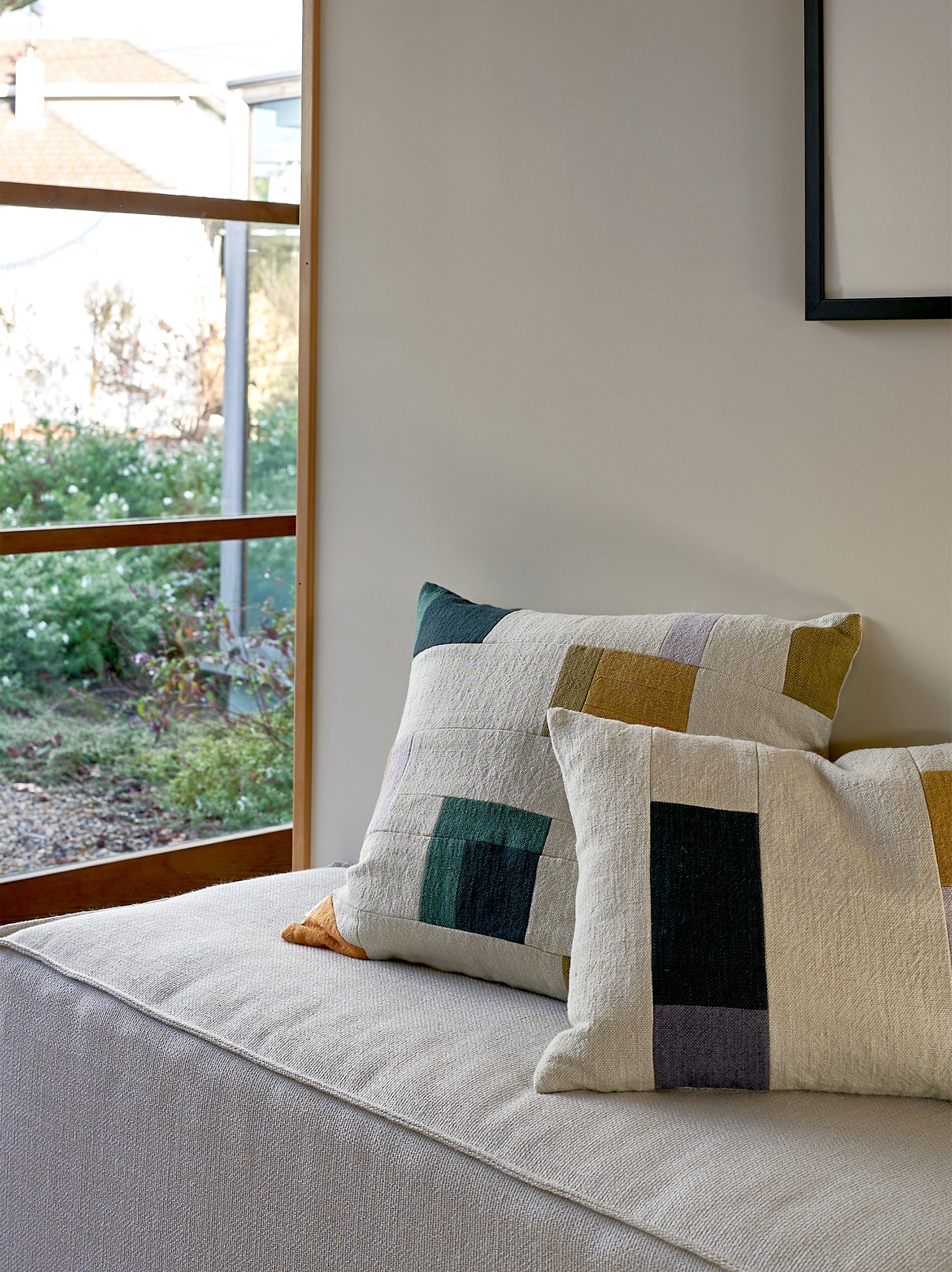 Barragan Cushion Cover Natural/Multi / 21.56"L x 17.71"W