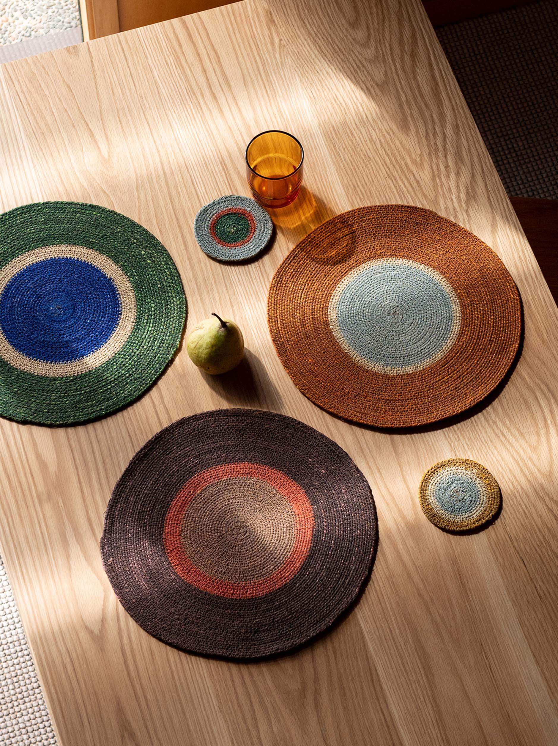 Pinto Placemat Orange Peel/Puddle / 13.38"dia.