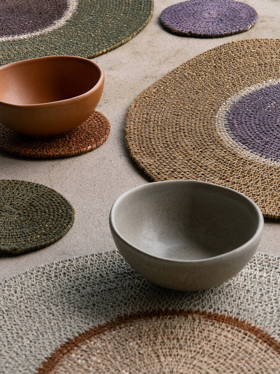Pinto Placemat Ochre/Lupin / 13.38"dia.