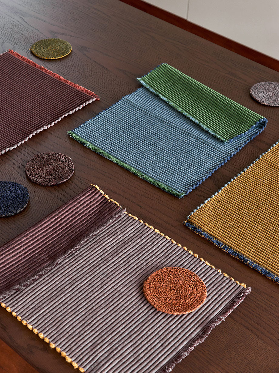 Pinto Coaster S/4 Mulberry/Multi / 3.93"dia.