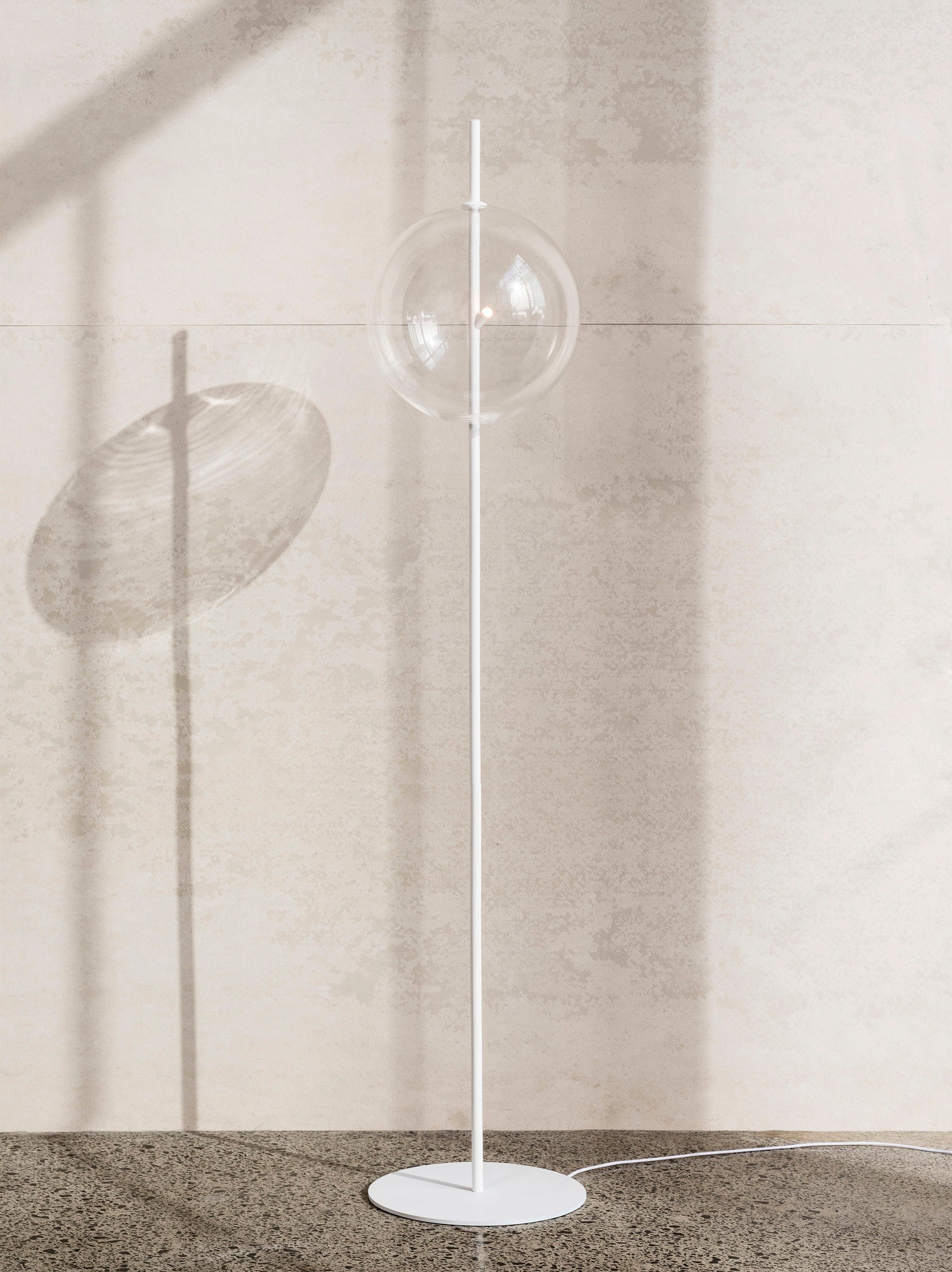 Point Floor Lamp White / One Size