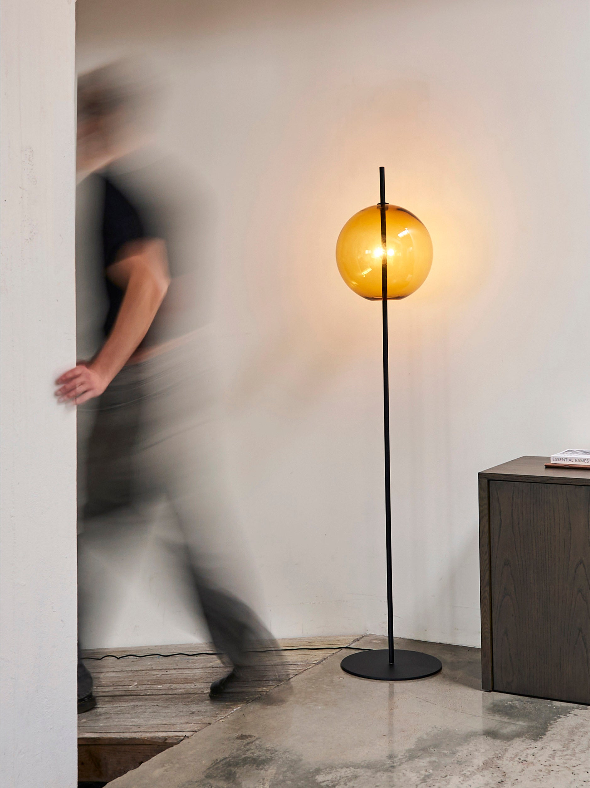Point Floor Lamp Amber / One Size