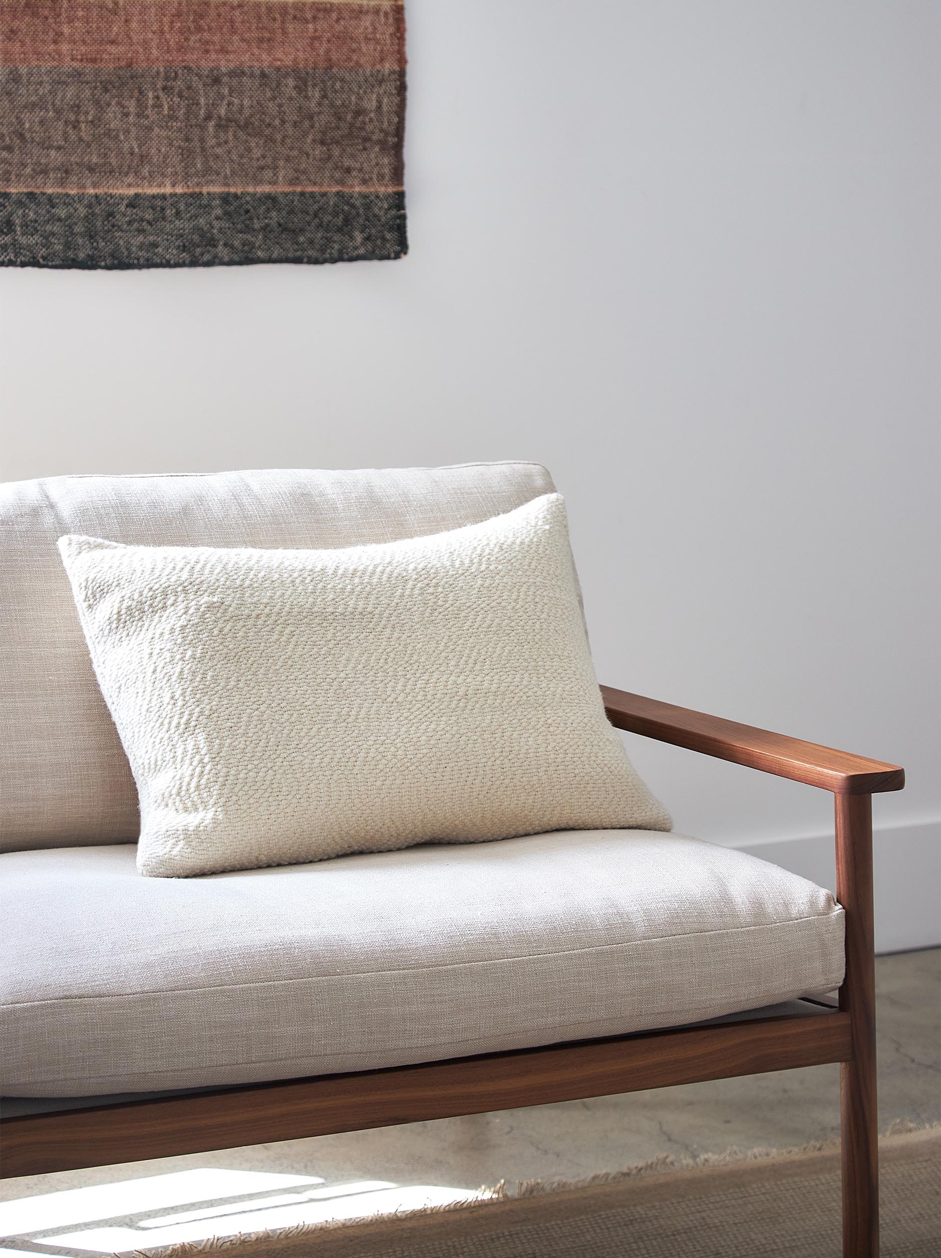 Boucle Cushion Cover Natural / 23.62"L x 15.74"W