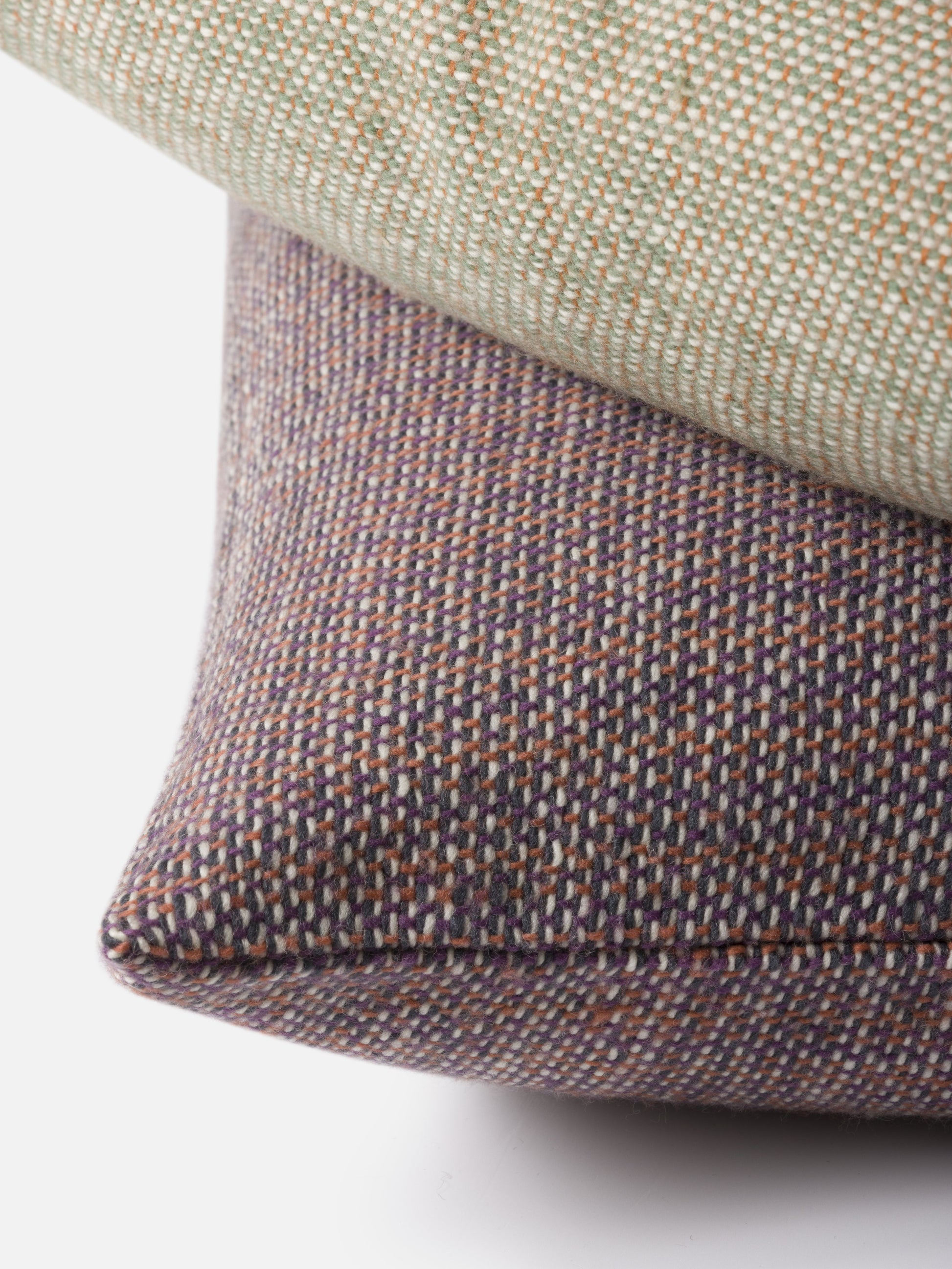 Misto Cushion Cover Navy/Persimmon / 23.62" x 23.62"