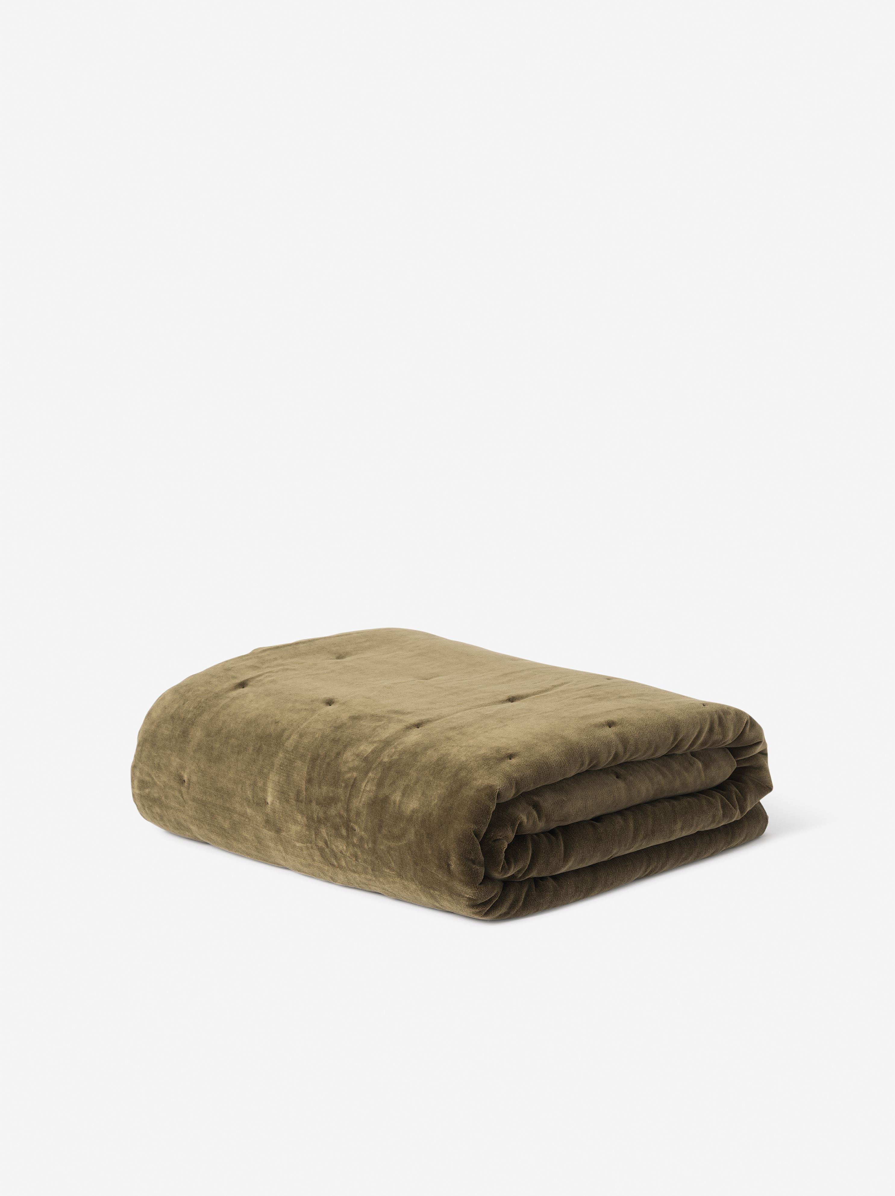 Velvet Quilt Ivy / Queen