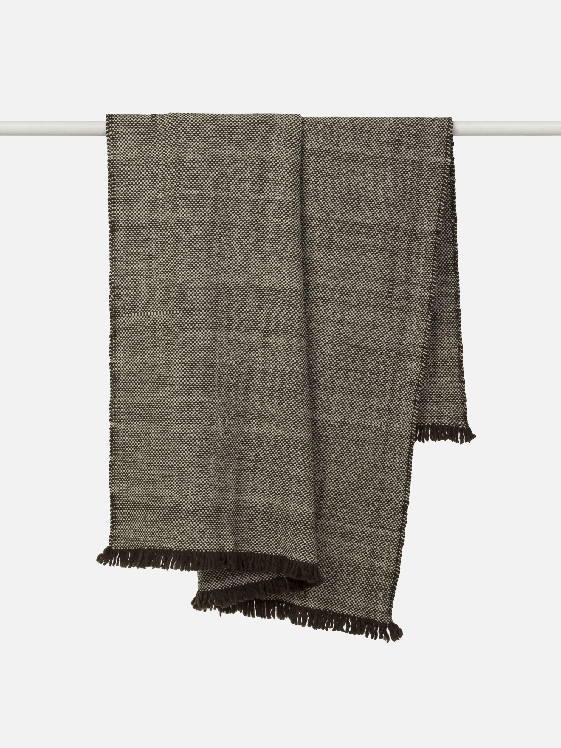 Hutt Wool Throw Rye/Natural / 55.11" x 70.86"