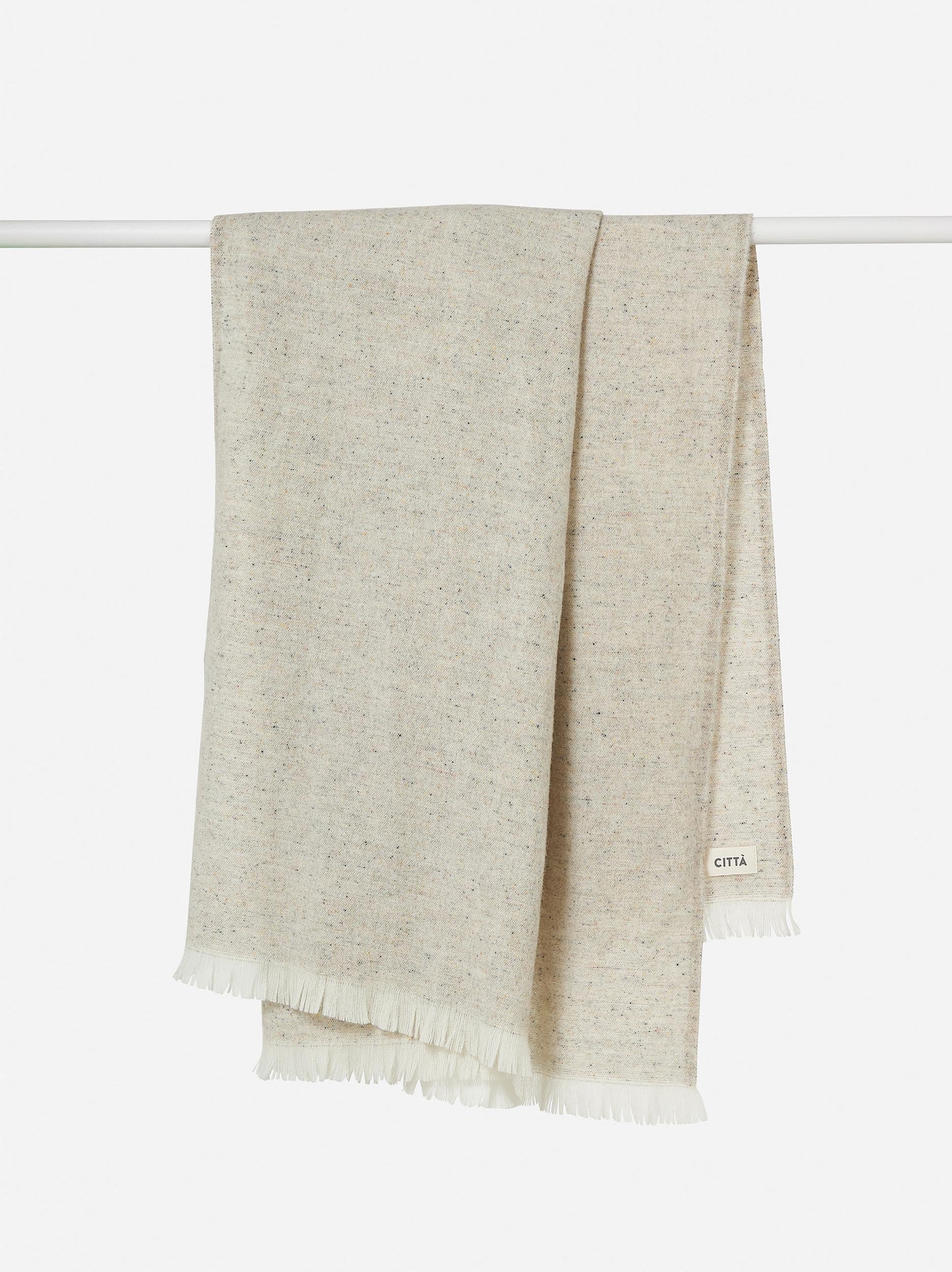 Bach Wool Blanket Natural/Vanilla / 59.05"L x 70.86"W