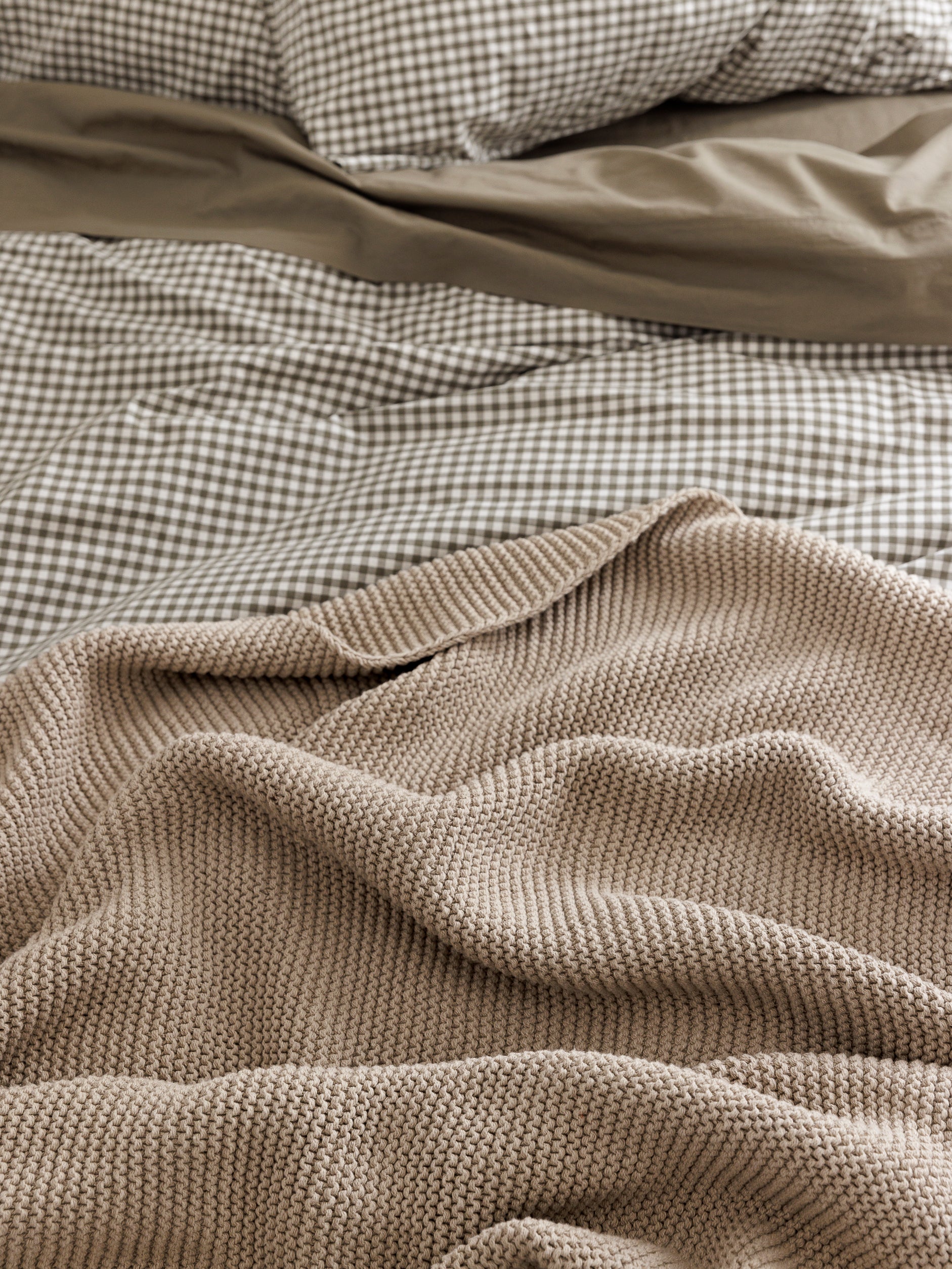 Purl Knit Throw Beige / 55.11"L x 70.86"W