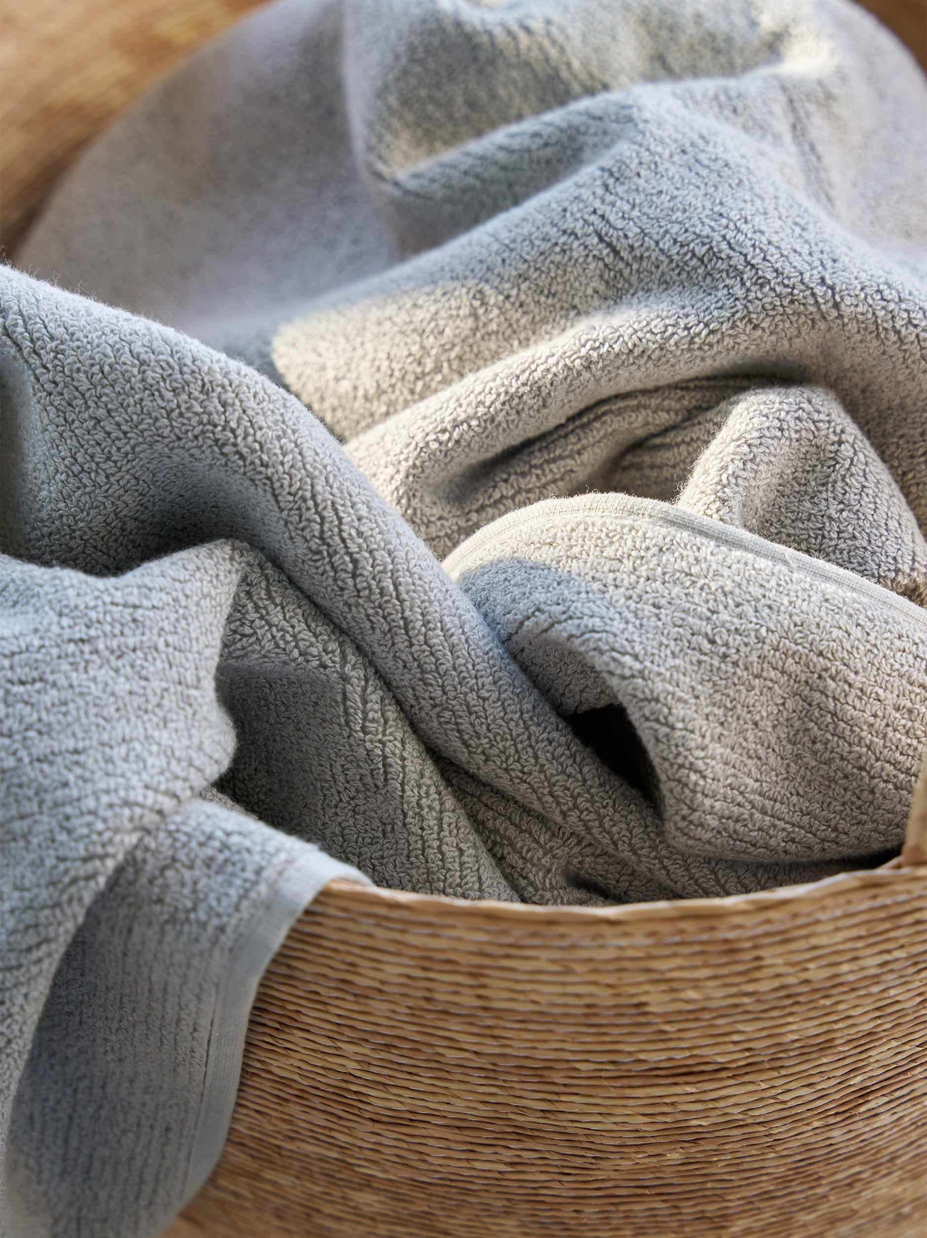 Ribbed Bath Sheet Puddle / Bath Sheet