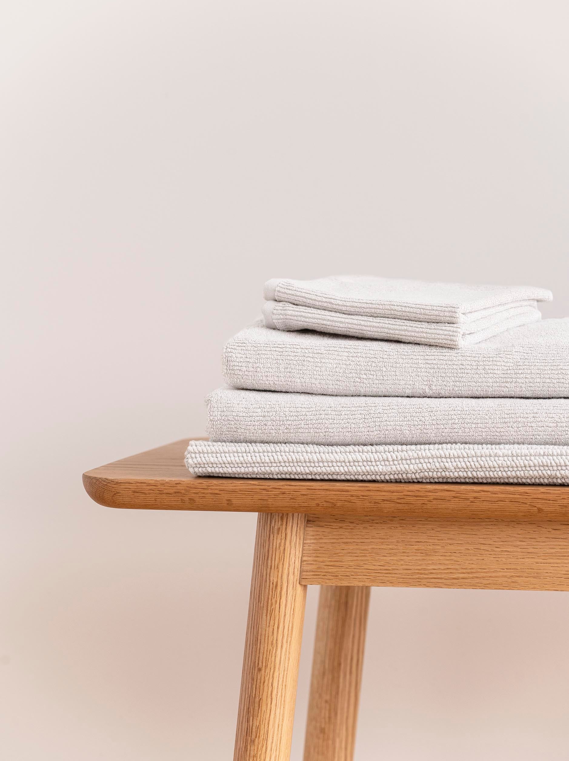 Ribbed Face Cloth White / Face Cloth