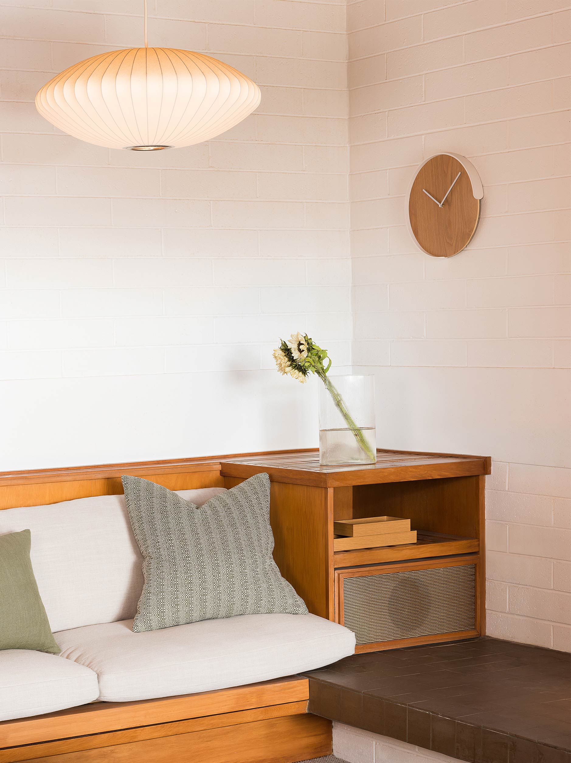 Segment Clock Oak/White / One Size