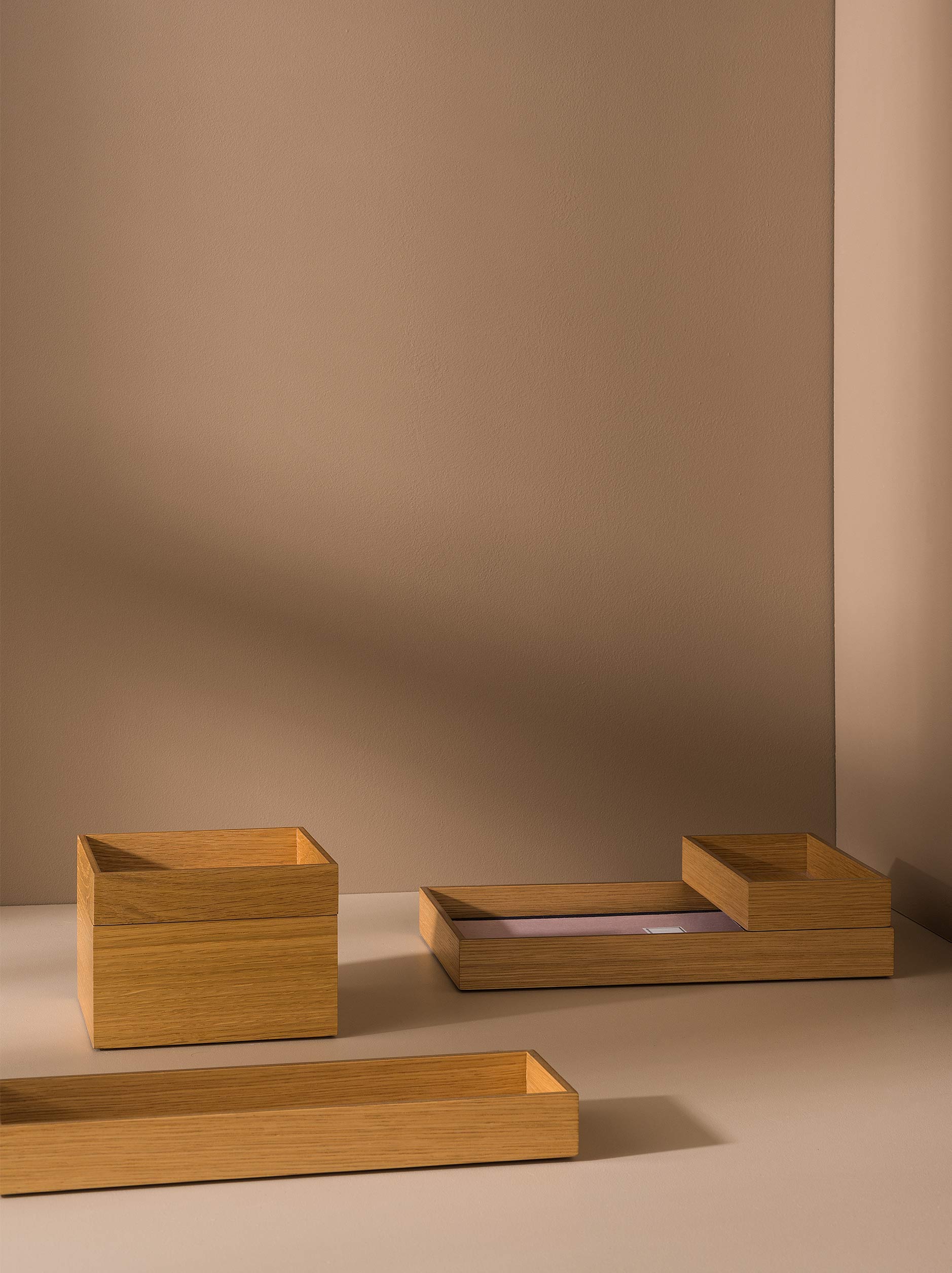 Oku Office Box None / None