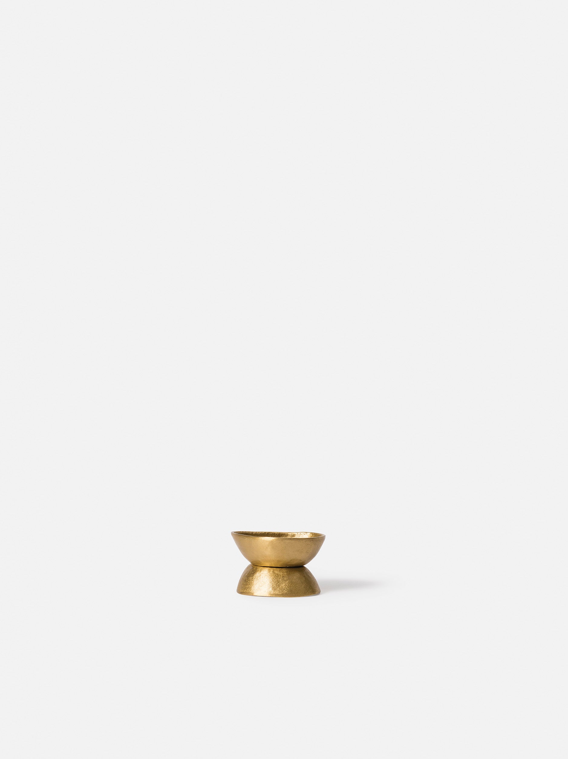 Pebble Candle Holder Brass / 3.74"dia. x 2.16"H