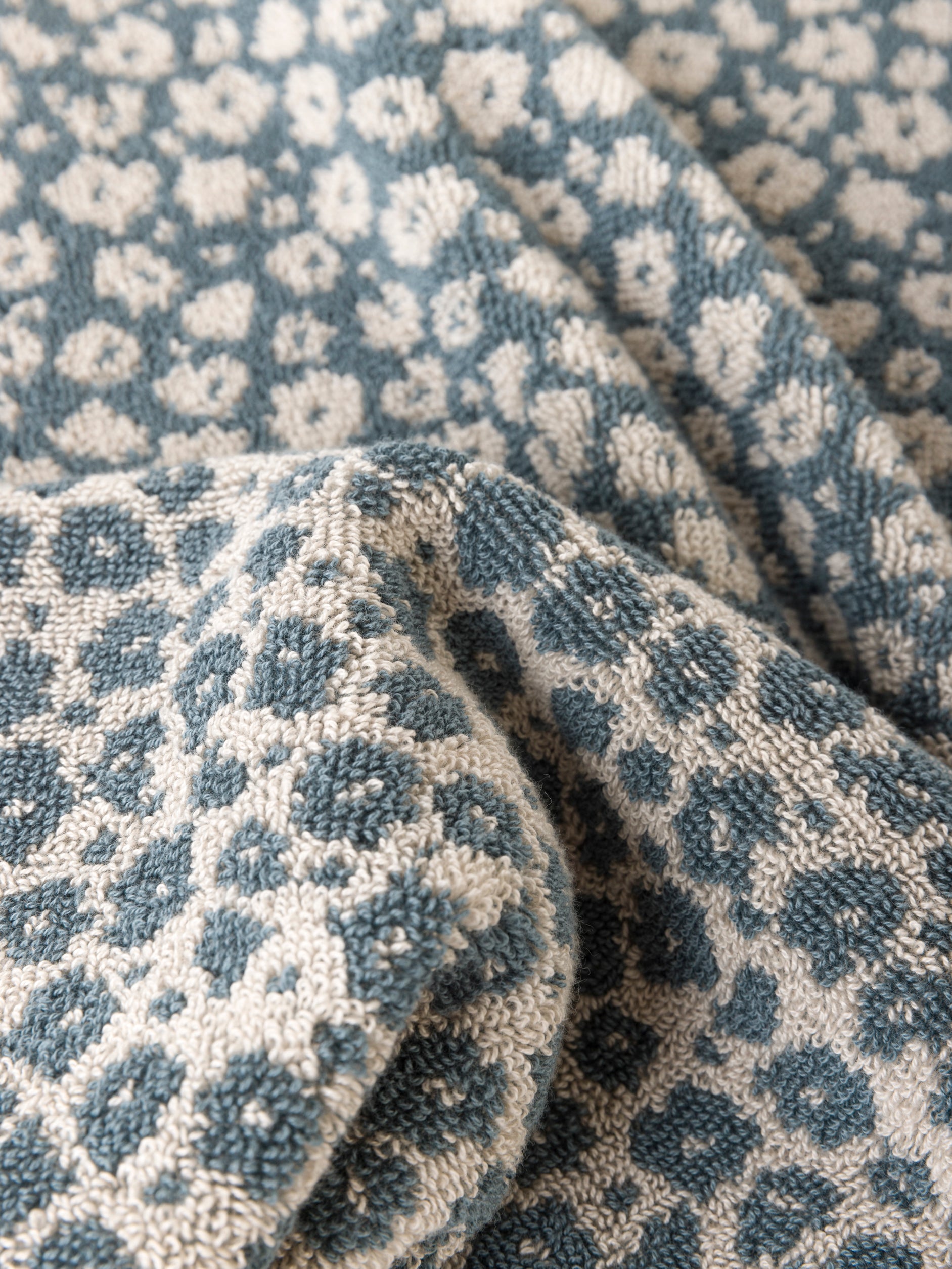 Forget Me Not Cotton Bath Towel Range Cod/Oat / Face Cloth