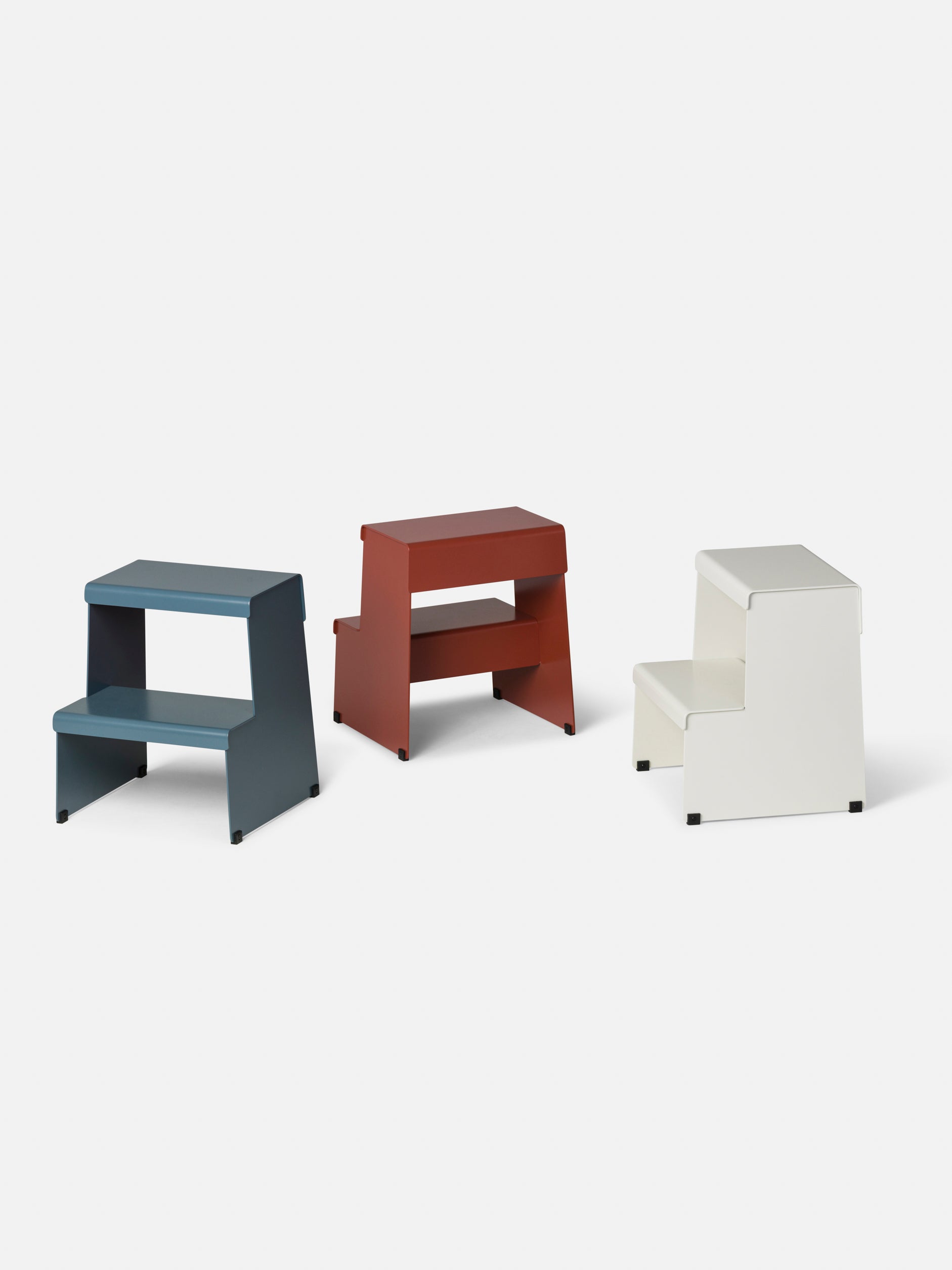 Supply Stool Chalk / One Size