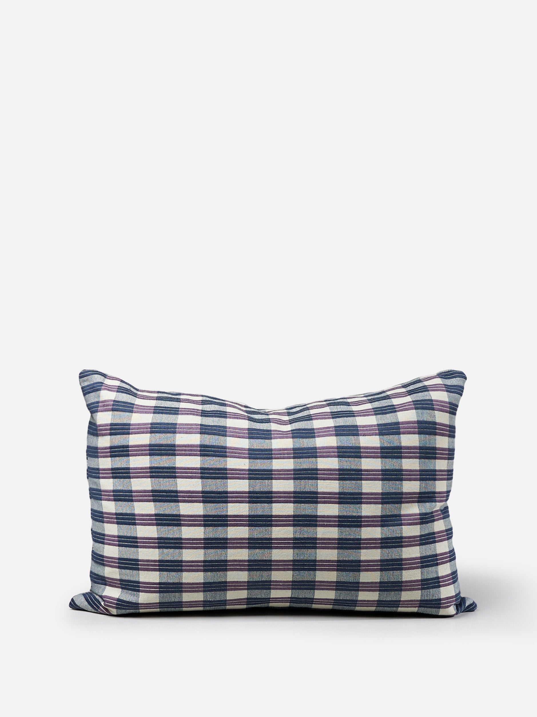 Folio Cushion Cover Lupin/Nile / 23.62"L x 15.74"W
