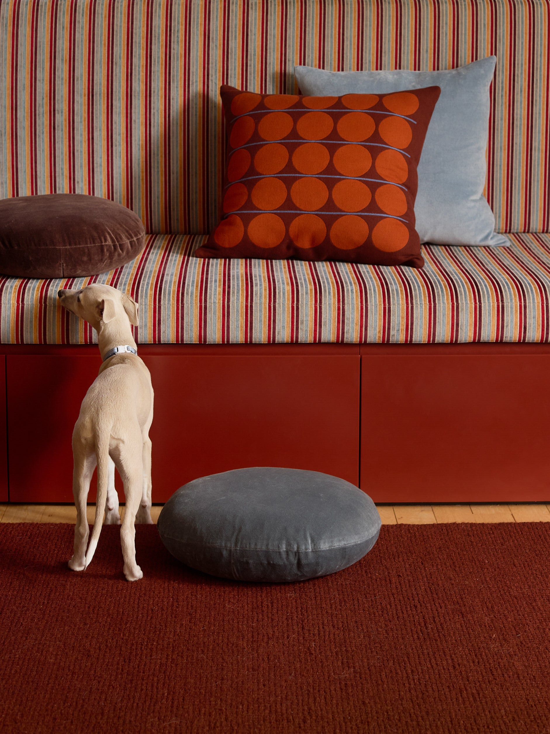 Abacus Cushion Cover Merlot/Cherry / 21.65" x 21.65"