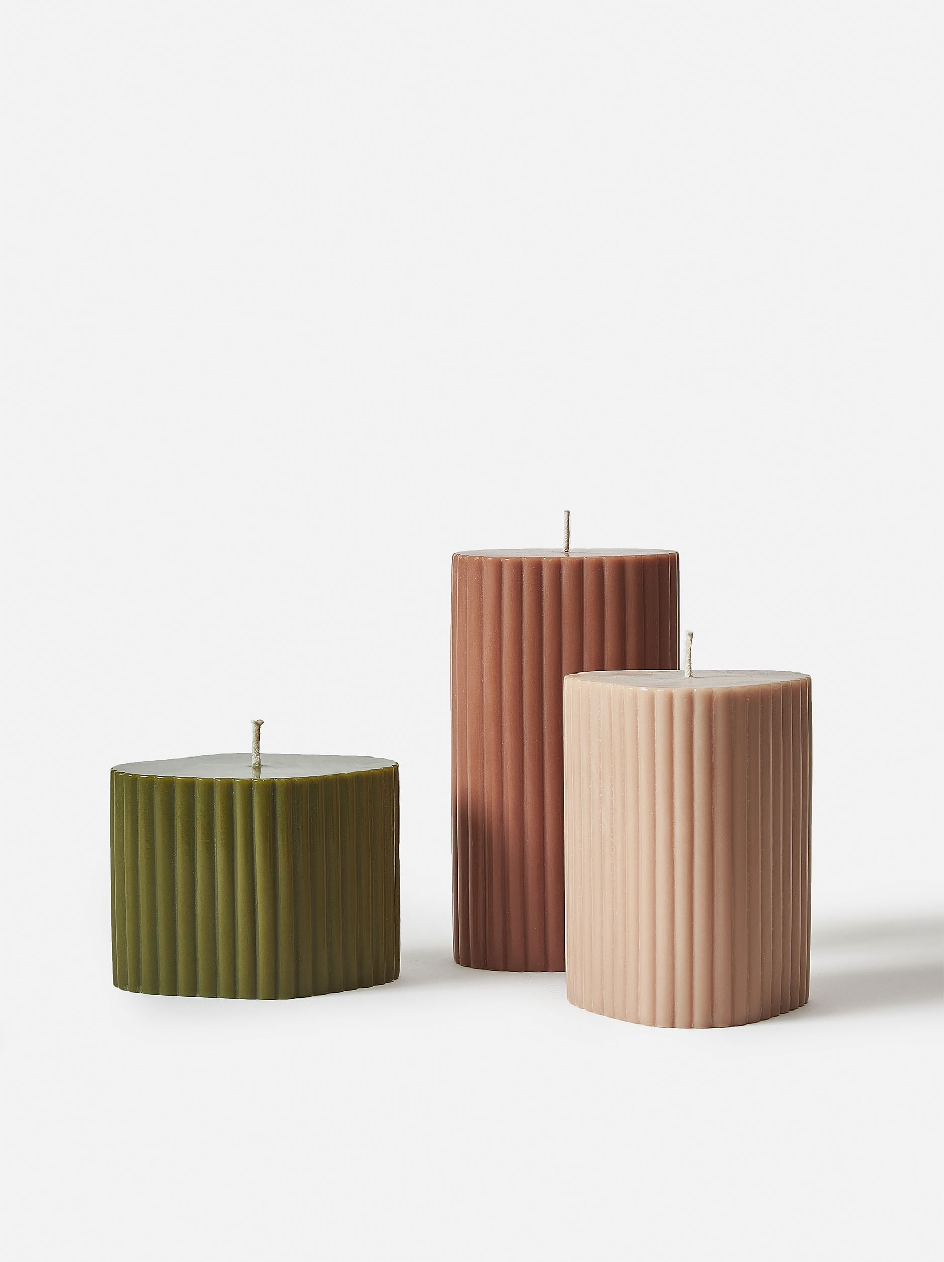 Costa Pillar Candle Plum / Large